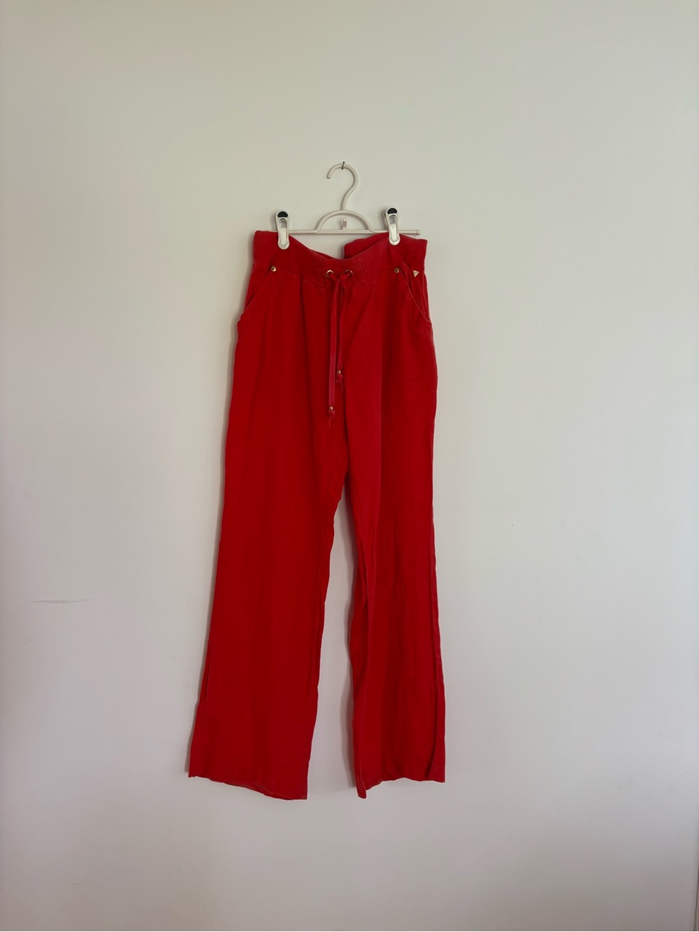 GUESS Red Elastic Waist Casual Pants